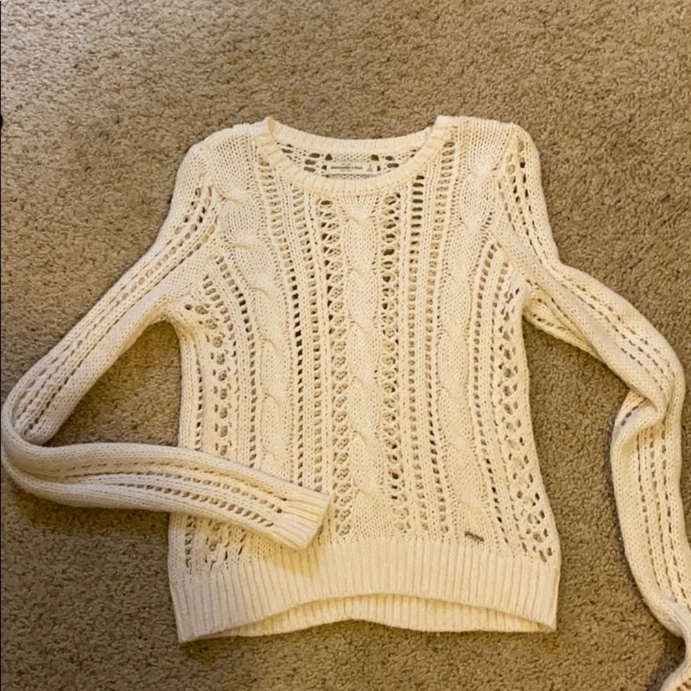 Abercrombie & Fitch Sweater size small